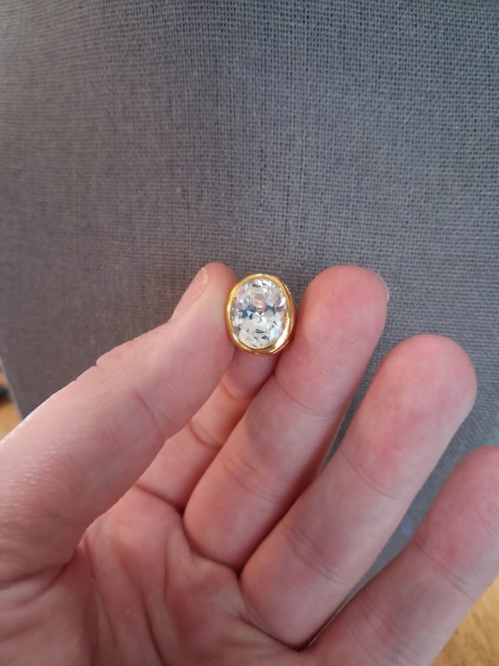 Sparkly slider pendant